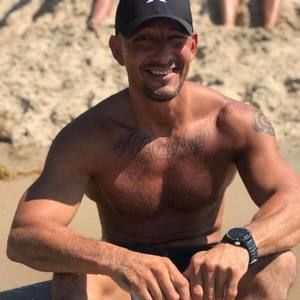 Meet your Posher, Brian